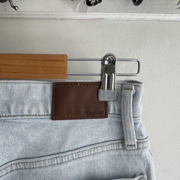 Madewell The Mom Jean Might Washed Distressed Straight Leg 28P Crop KS - Picture 3 of 5